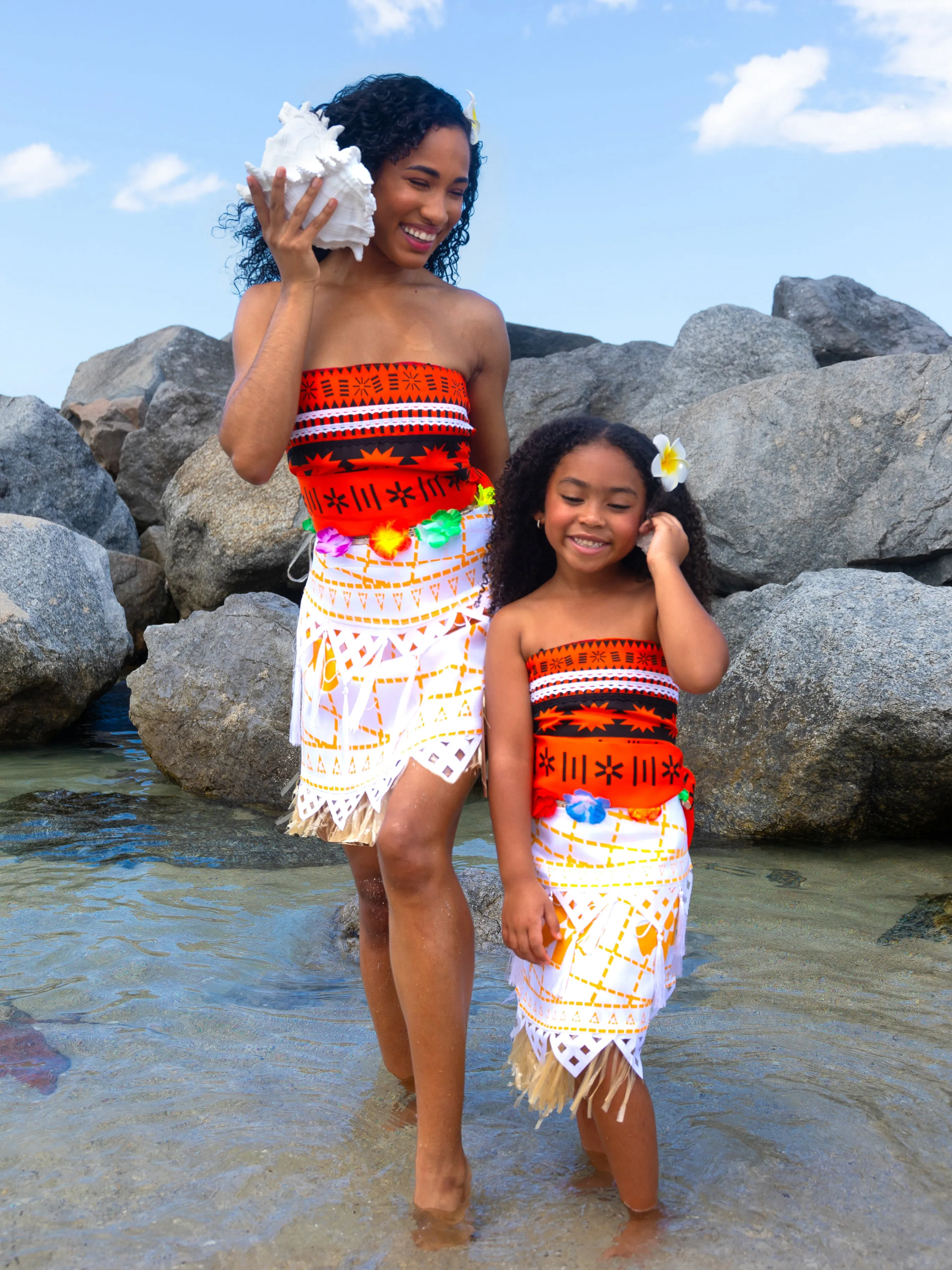 Mommy and Me Moana Halloween Costume
